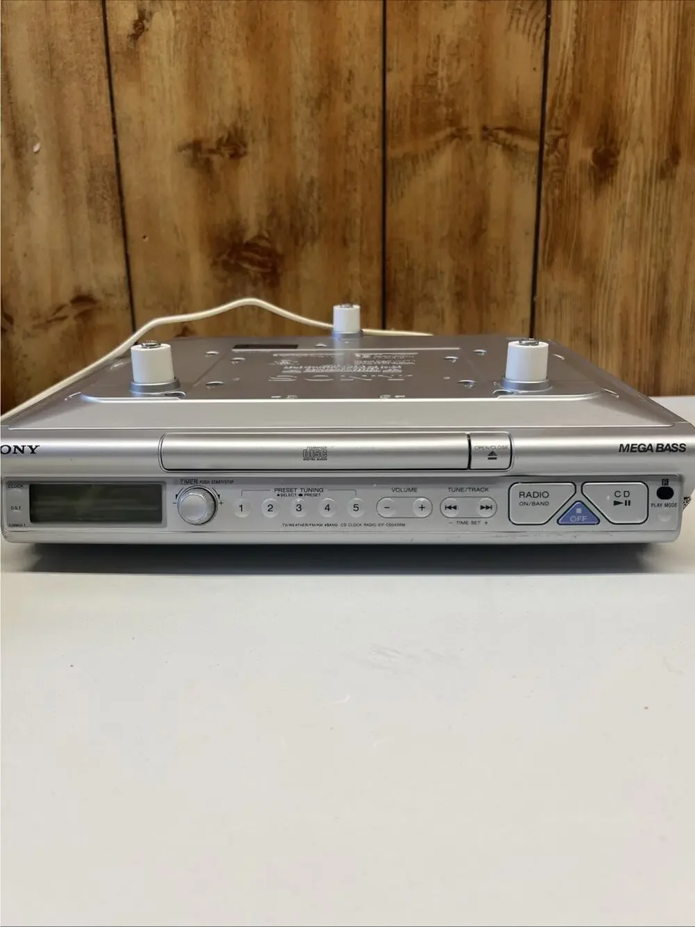 Sony ICF-CD543RM Under Cabinet TV/Weather/FM/AM CD Kitchen Radio READ DESC